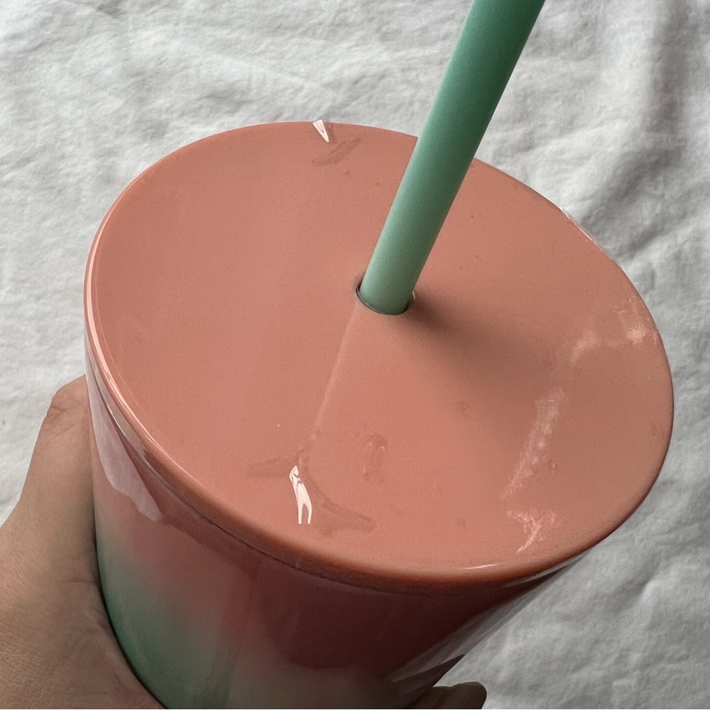 NWT Starbucks 2019 Summer Collection Stainless Steel Rainbow Ombré Tumbler 20oz - Picture 4 of 5